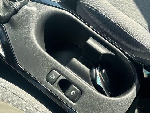 Used 2024 Toyota Corolla SE FWD image 27