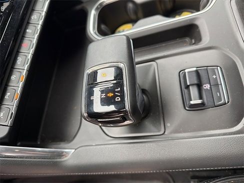 Used 2023 GMC Sierra 1500 Denali w/ Technology Package image 16