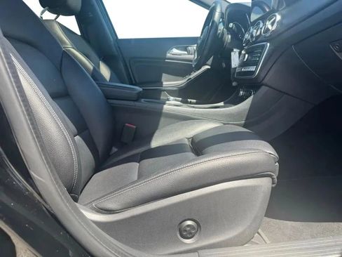 Used 2018 Mercedes-Benz GLA 250 4MATIC image 10