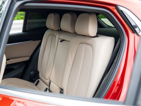 Used 2022 BMW X2 sDrive28i w/ Convenience Package FWD image 33