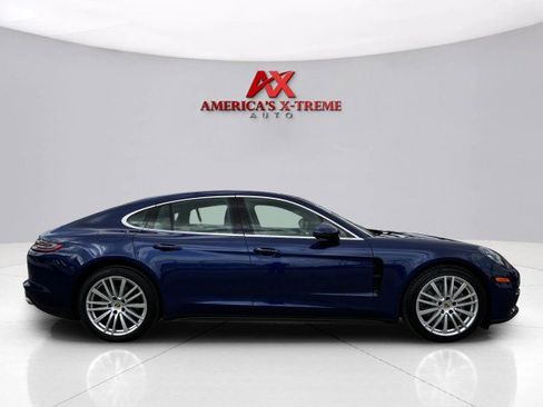 Used 2020 Porsche Panamera 4 image 6