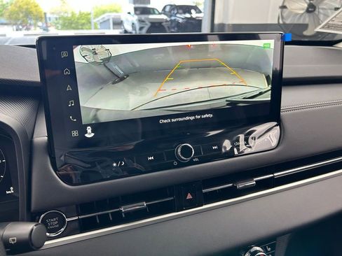 New 2026 Mitsubishi Outlander SEL image 22