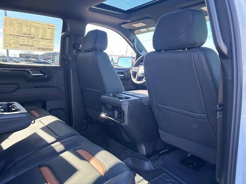 New 2026 GMC Sierra 1500 AT4 w/ AT4 Premium Package image 32