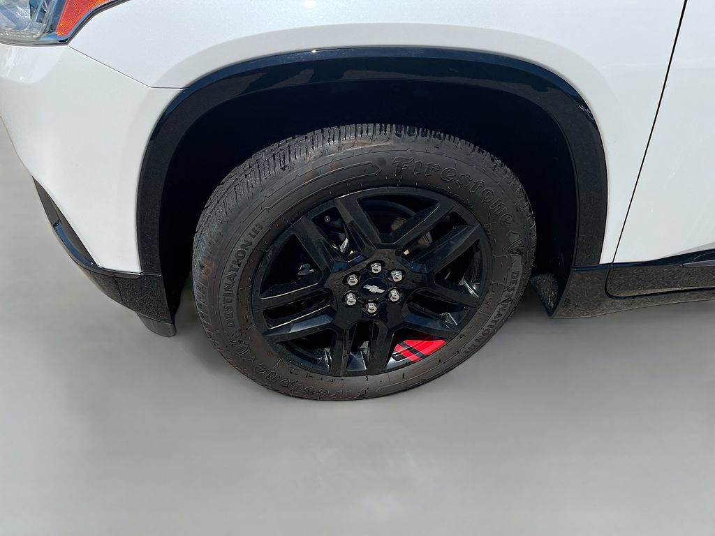 Used 2021 Chevrolet Traverse Premier w/ Redline Edition FWD image 34