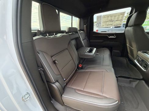 New 2026 GMC Sierra 1500 Denali w/ Denali Reserve Package image 26