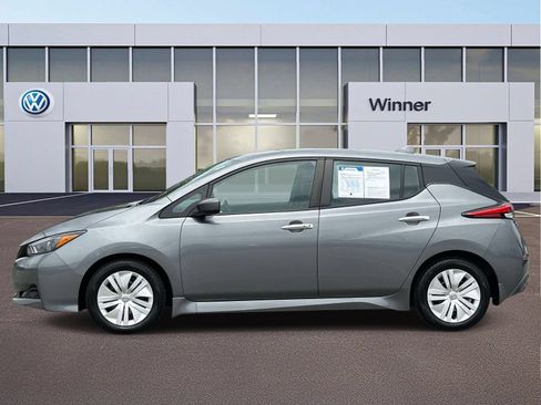 Used 2023 Nissan Leaf S FWD image 2