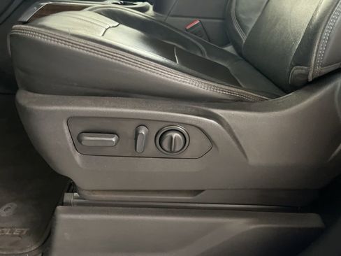 Used 2022 Chevrolet Silverado 1500 High Country image 56