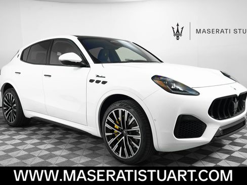 New 2025 Maserati Grecale Modena image 1