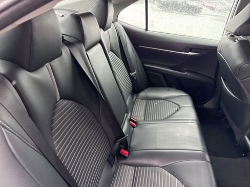 Used 2024 Toyota Camry SE image 33
