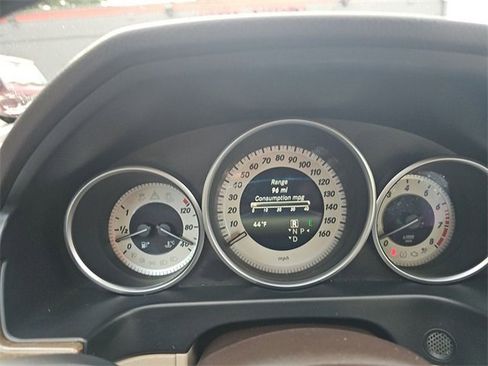 Used 2016 Mercedes-Benz E 350 Sedan w/ Premium Package image 16