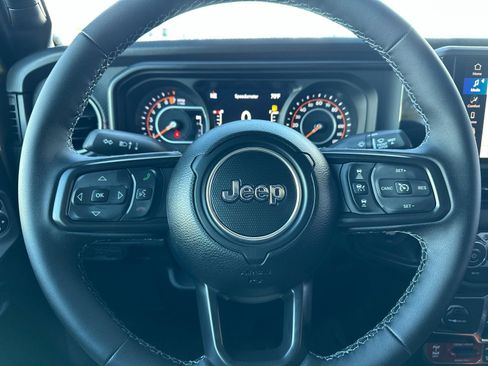 New 2026 Jeep Gladiator Rubicon AWD/4WD image 21