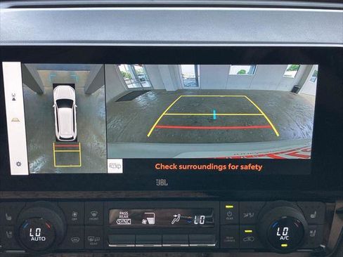 Certified 2025 Toyota Grand Highlander FWD image 14