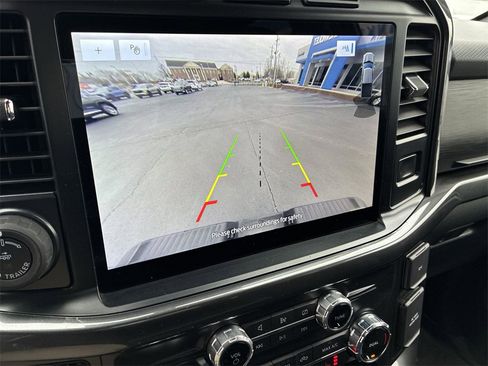 Used 2022 Ford F150 XLT w/ Equipment Group 302A High image 16