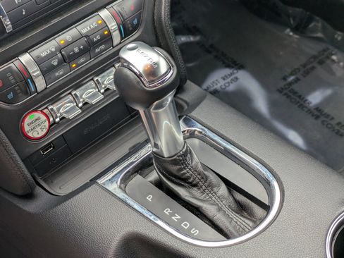 Used 2016 Ford Mustang GT Premium RWD image 22