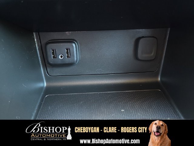 Used 2022 GMC Canyon Elevation w/ Elevation Premium Package AWD/4WD image 7