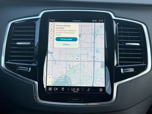 Used 2024 Volvo XC90 B6 Plus AWD/4WD image 31