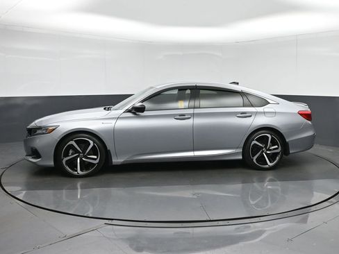 Used 2022 Honda Accord Sport image 4