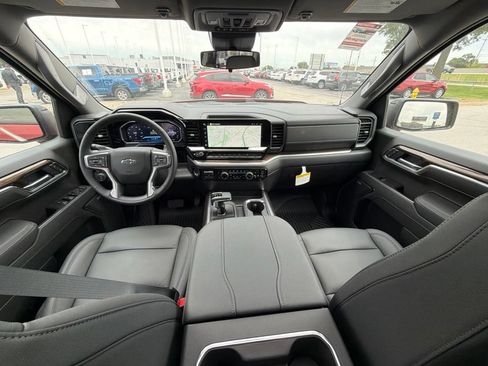 New 2026 Chevrolet Silverado 1500 RST AWD/4WD image 18