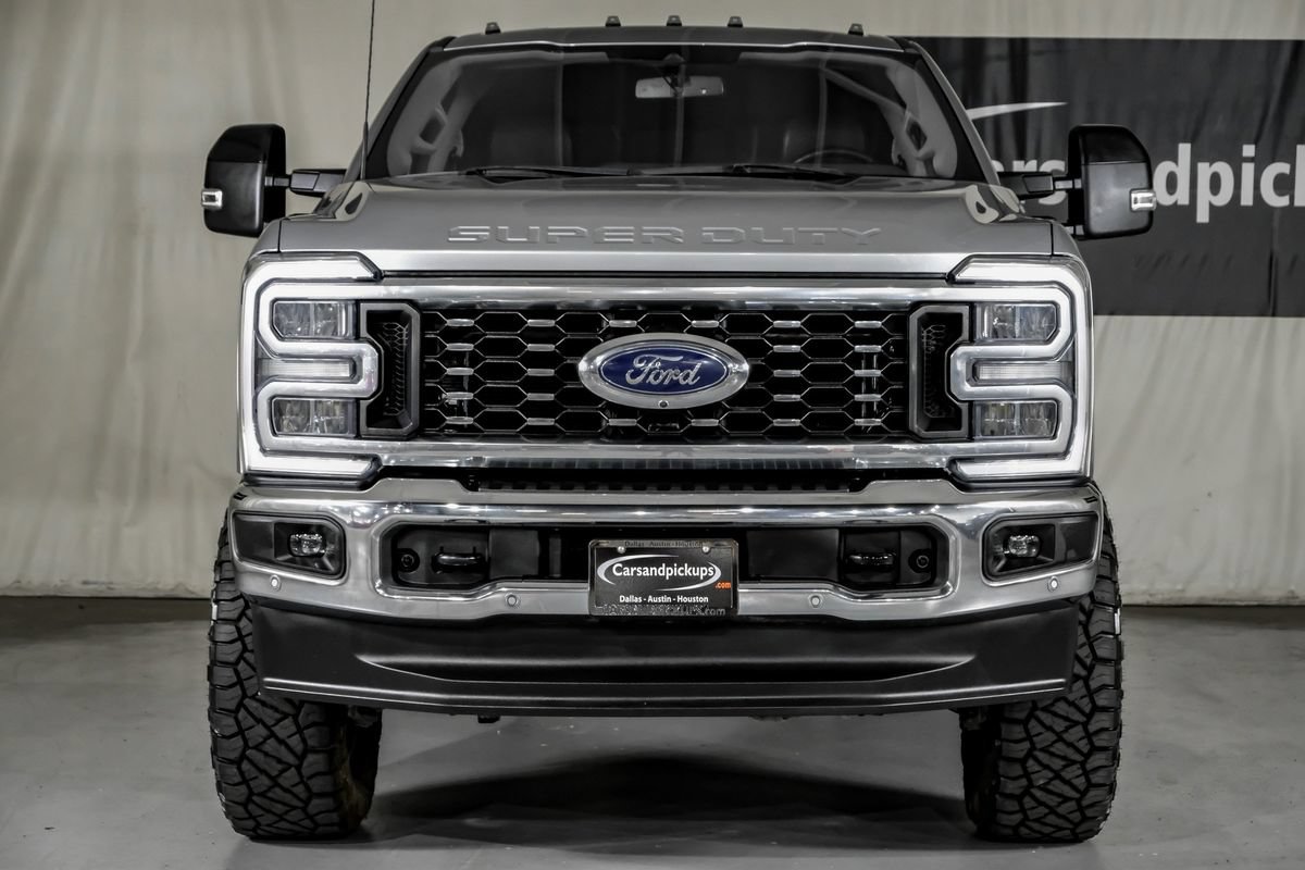 Used 2024 Ford F350 Lariat w/ Lariat Ultimate Package AWD/4WD image 3