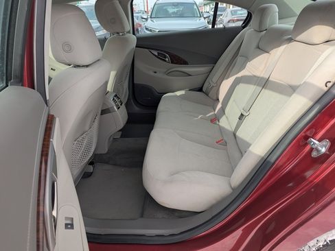 Used 2010 Buick LaCrosse CX image 12