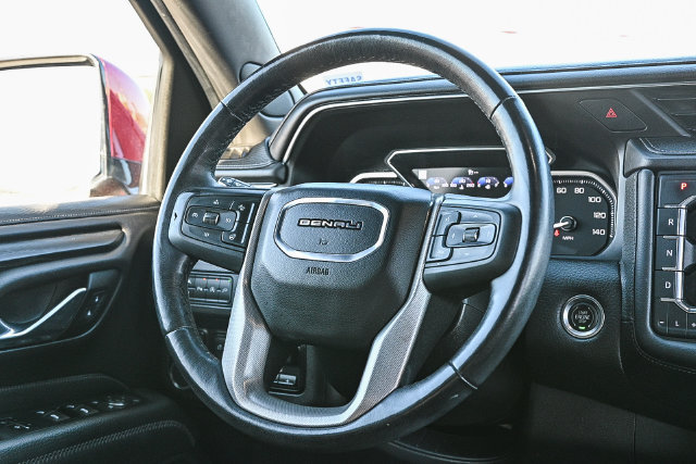 Used 2021 GMC Yukon Denali w/ Denali Premium Package RWD image 18