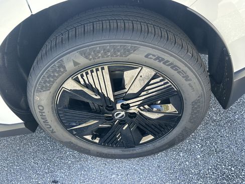 New 2026 Nissan Murano SV image 12