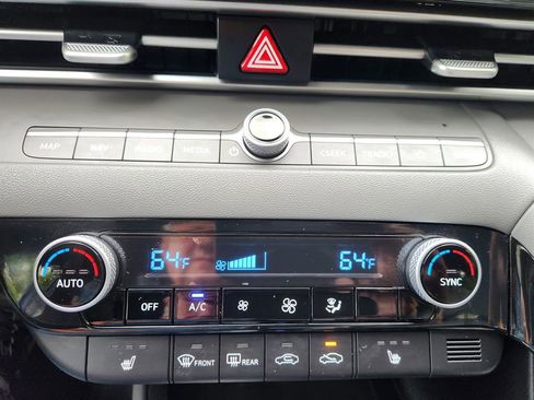 Certified 2023 Hyundai Elantra SEL w/ Convenience Package image 33