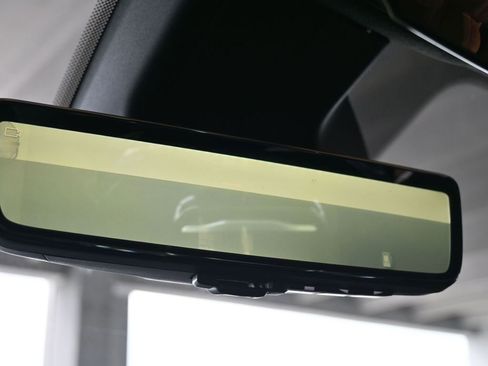 Used 2022 Jeep Grand Wagoneer Series III w/ Rear Seat Video Group 1 image 27