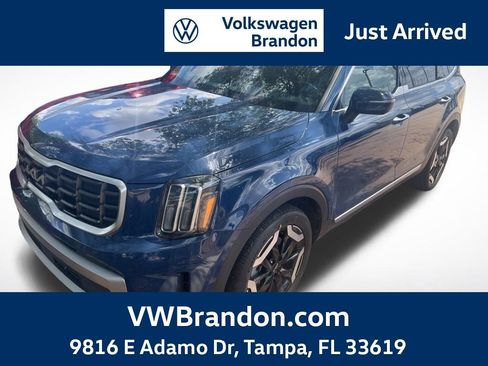 Used 2023 Kia Telluride S w/ S Sunroof Package image 1