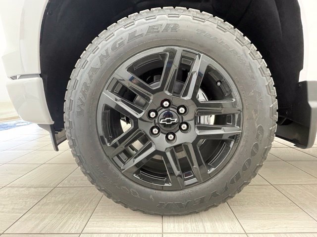 New 2026 Chevrolet Silverado 1500 RST w/ RST All Star Premium Package AWD/4WD image 13