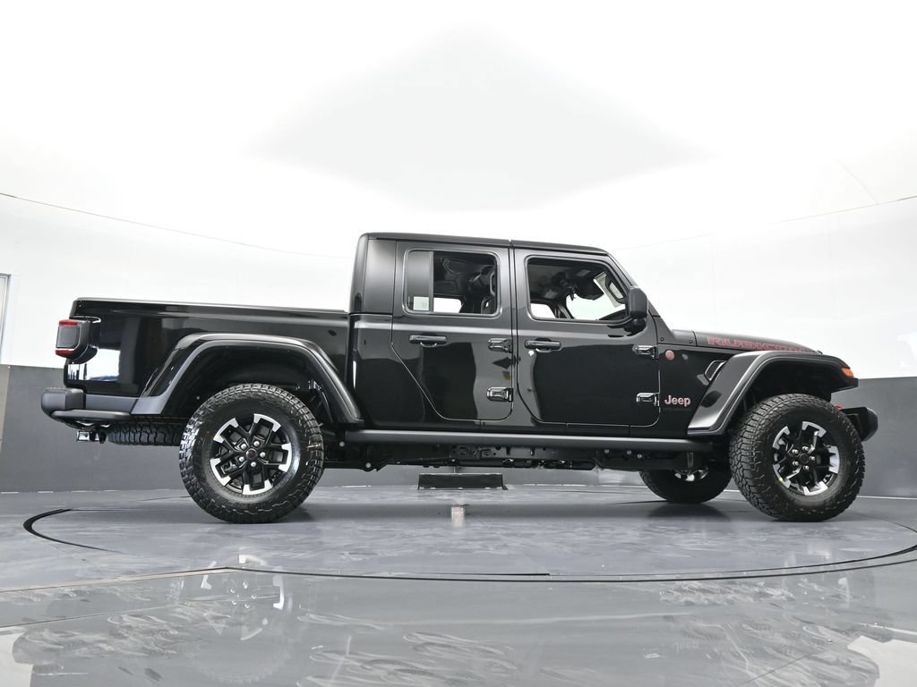 New 2026 Jeep Gladiator Rubicon w/ Steel Power Dome Hood Package AWD/4WD image 57