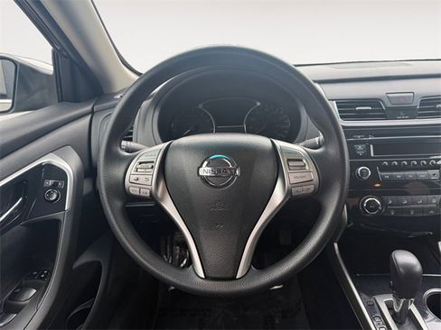 Used 2014 Nissan Altima 2.5 S image 12