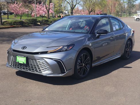 New 2026 Toyota Camry XSE w/ Premium Package AWD/4WD image 12