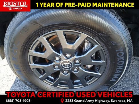 Certified 2025 Toyota 4Runner SR5 image 12