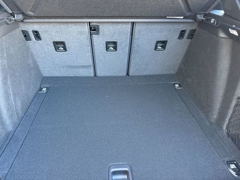 New 2026 Porsche Macan S image 17