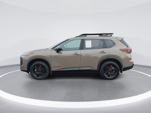 Used 2026 Nissan Rogue SV w/ Rock Creek Premium Package AWD/4WD image 5