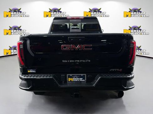 Used 2024 GMC Sierra 3500 AT4 w/ AT4 Preferred Package image 6