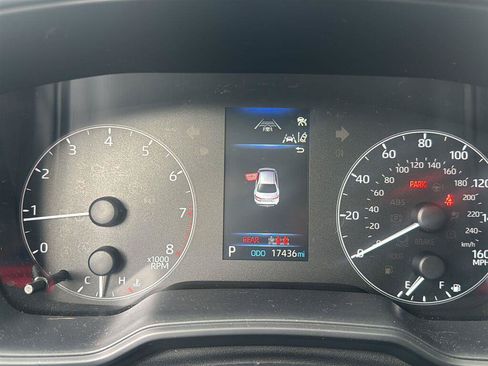 Used 2024 Toyota Corolla LE FWD image 5