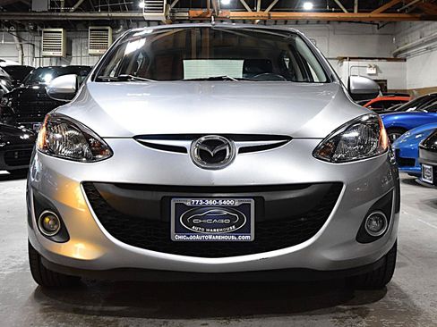 Used 2011 MAZDA MAZDA2 Touring FWD image 2