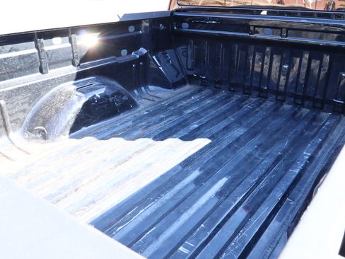 Used 2022 Chevrolet Colorado LT w/ Fleet Safety Package image 20