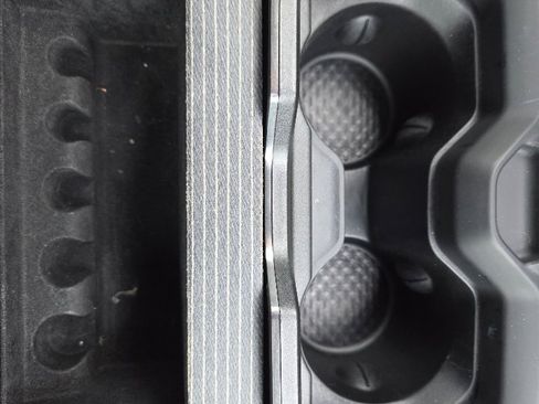 Used 2021 RAM 2500 Limited image 32