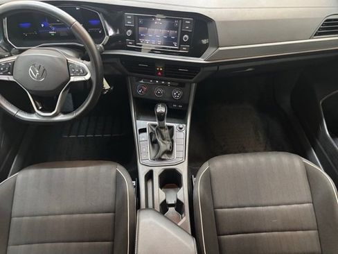 Used 2022 Volkswagen Jetta Sport image 19