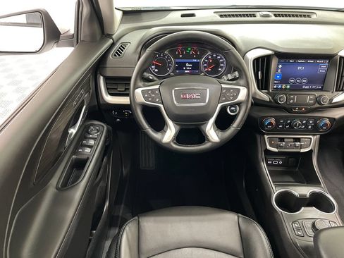Certified 2024 GMC Terrain SLT AWD/4WD image 22