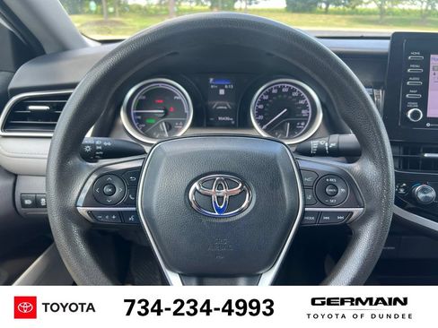 Used 2022 Toyota Camry LE FWD image 19