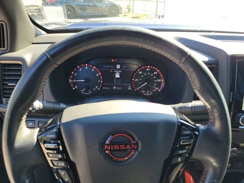 Used 2023 Nissan Frontier PRO-4X w/ Pro Convenience Package image 16