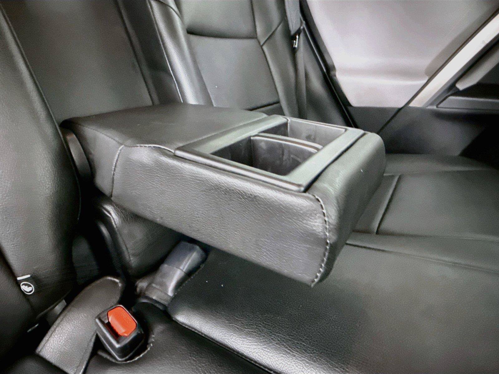 Used 2018 Toyota RAV4 XLE FWD image 36