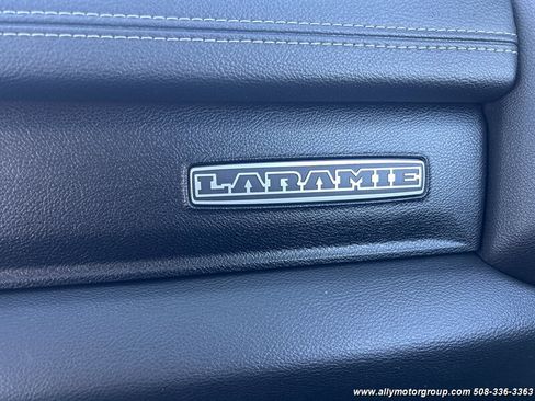 Used 2019 RAM 1500 Laramie image 22