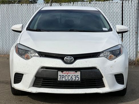 Used 2016 Toyota Corolla LE FWD image 8