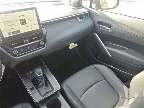 New 2026 Toyota Corolla Cross XLE image 11