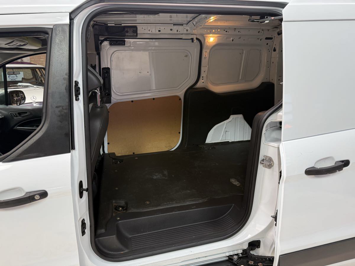 Used 2018 Ford Transit Connect XL FWD image 23